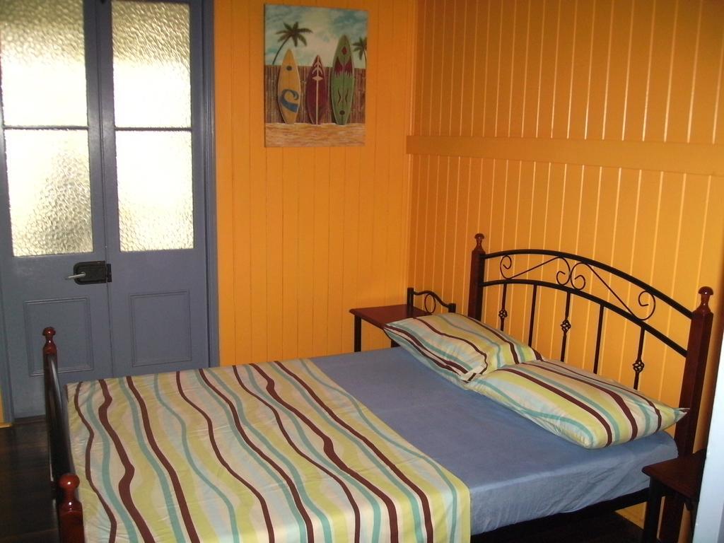 Mango Tourist Hostel Hervey Bay Kamer foto